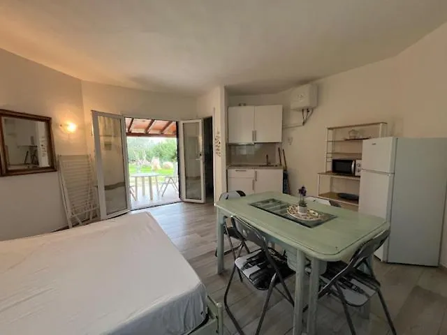 度假居 Le Palmette 蒙特奈